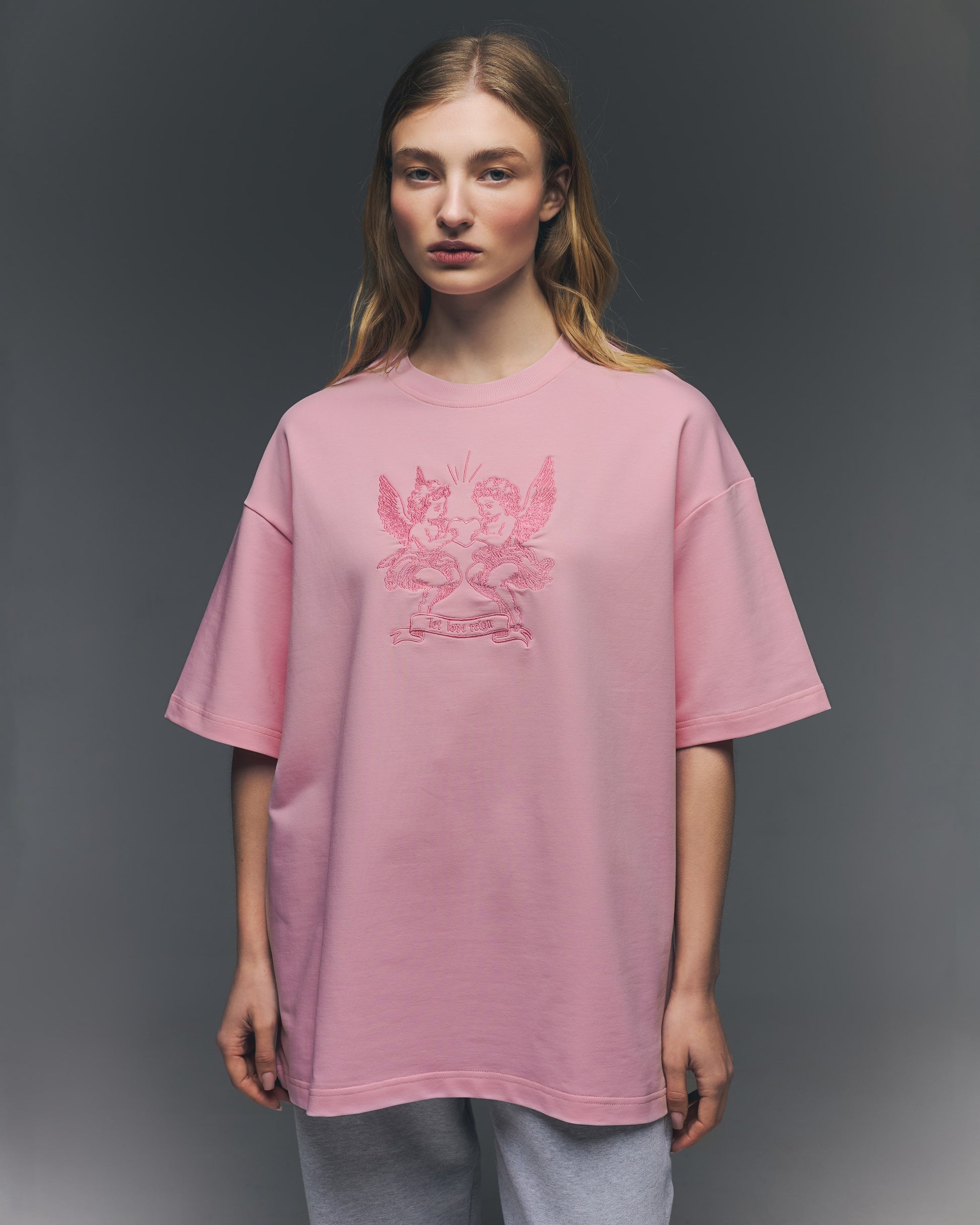Футболка рожева «Let love reign»