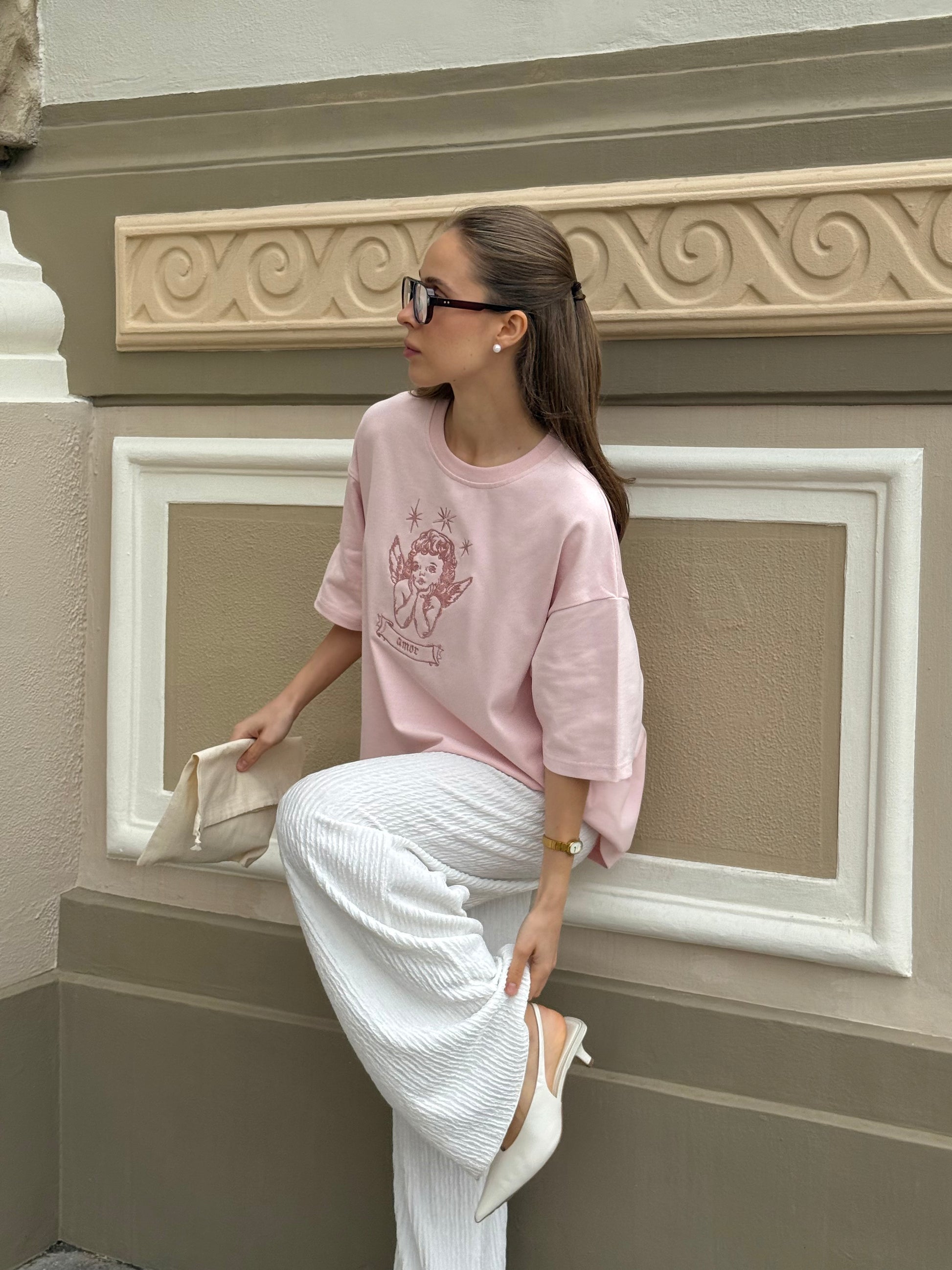 Футболка пудрова "Amor"