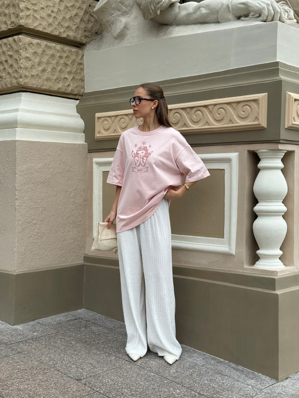 Футболка пудрова "Amor"